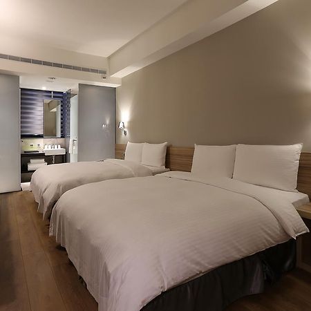 Miller Inn Taichung Extérieur photo