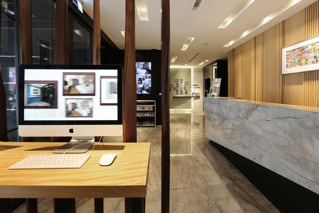Miller Inn Taichung Extérieur photo