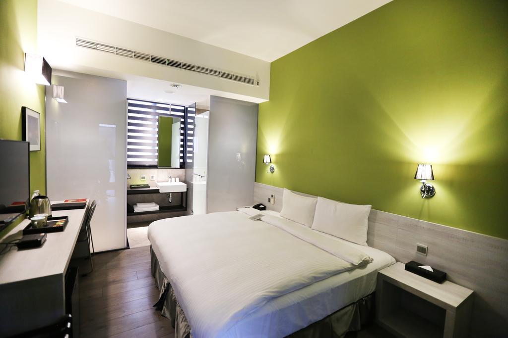 Miller Inn Taichung Extérieur photo