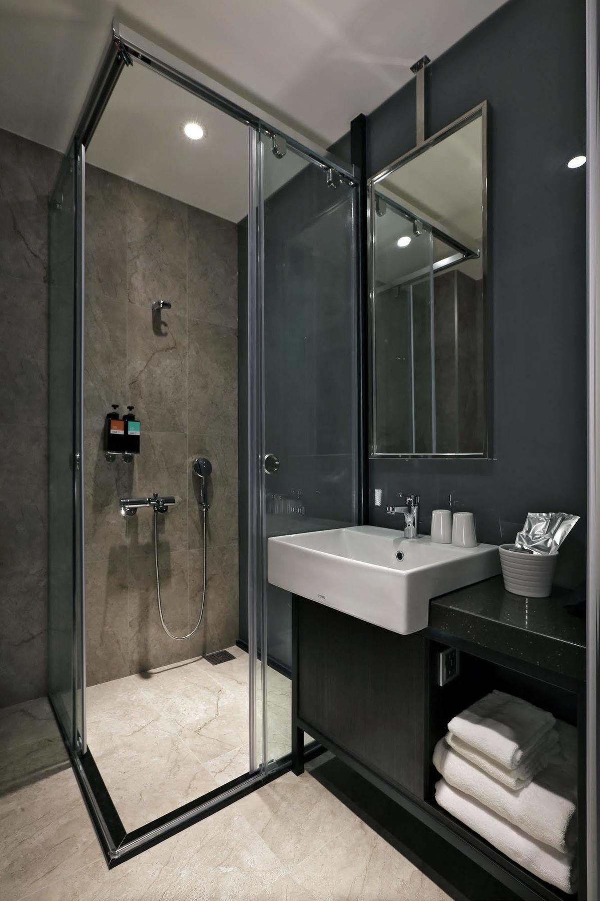 Miller Inn Taichung Extérieur photo